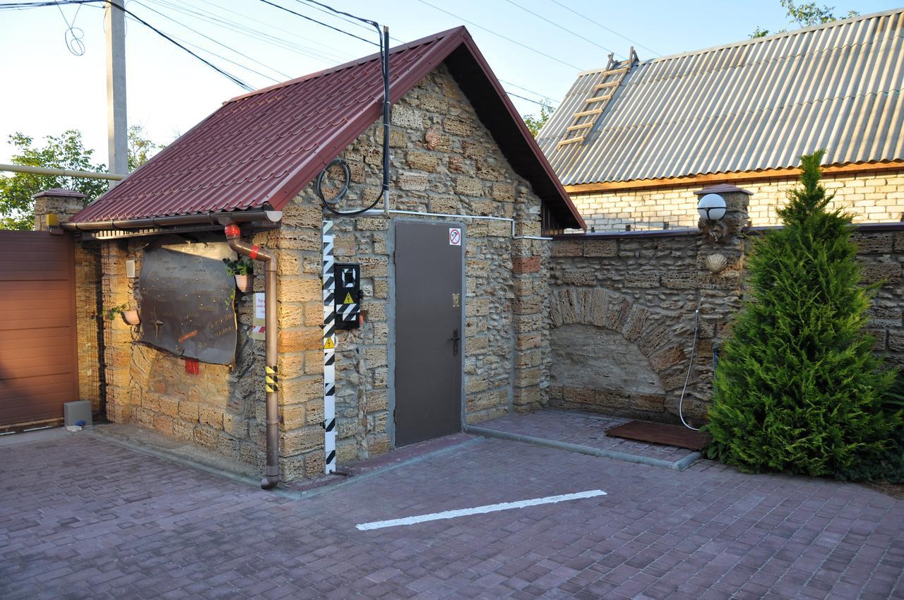 Inn Na Bugaze Karolino-Buhaz Exteriör bild