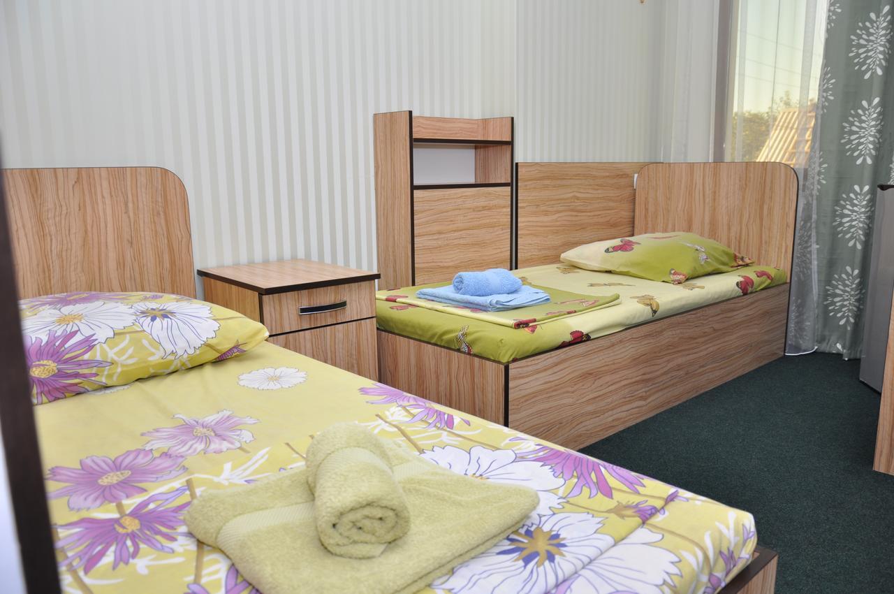 Inn Na Bugaze Karolino-Buhaz Exteriör bild