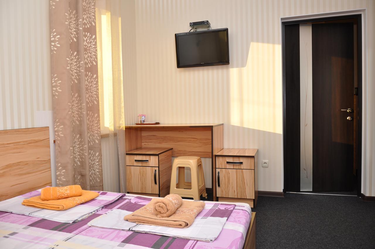 Inn Na Bugaze Karolino-Buhaz Exteriör bild