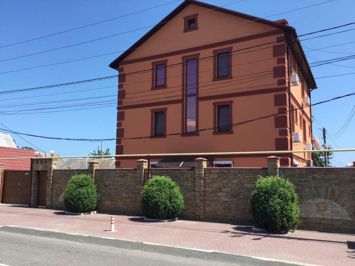 Inn Na Bugaze Karolino-Buhaz Exteriör bild